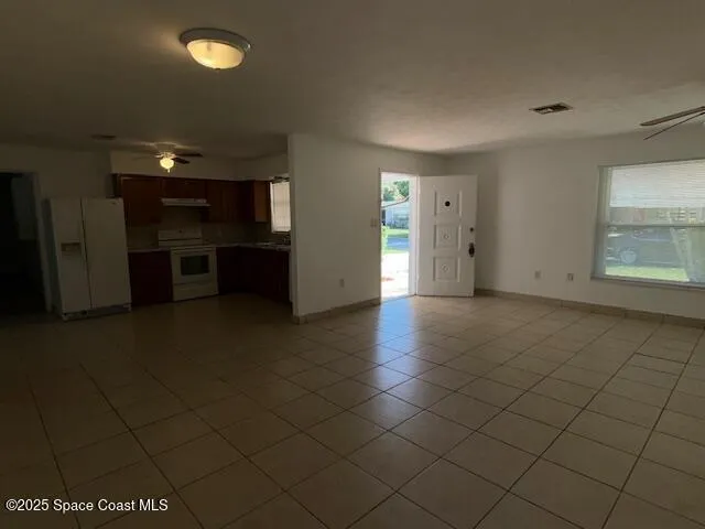 $2,100 | 945 Date Avenue, Merritt Island, FL 32953