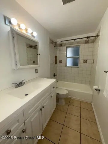 $2,100 | 945 Date Avenue, Merritt Island, FL 32953