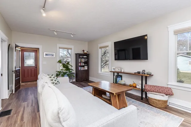 $169,900 | 519 South 6th Street, Fairbury, IL 61739