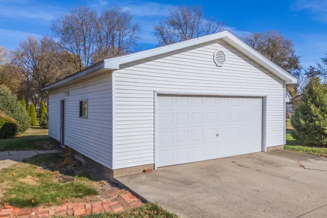 $169,900 | 519 South 6th Street, Fairbury, IL 61739