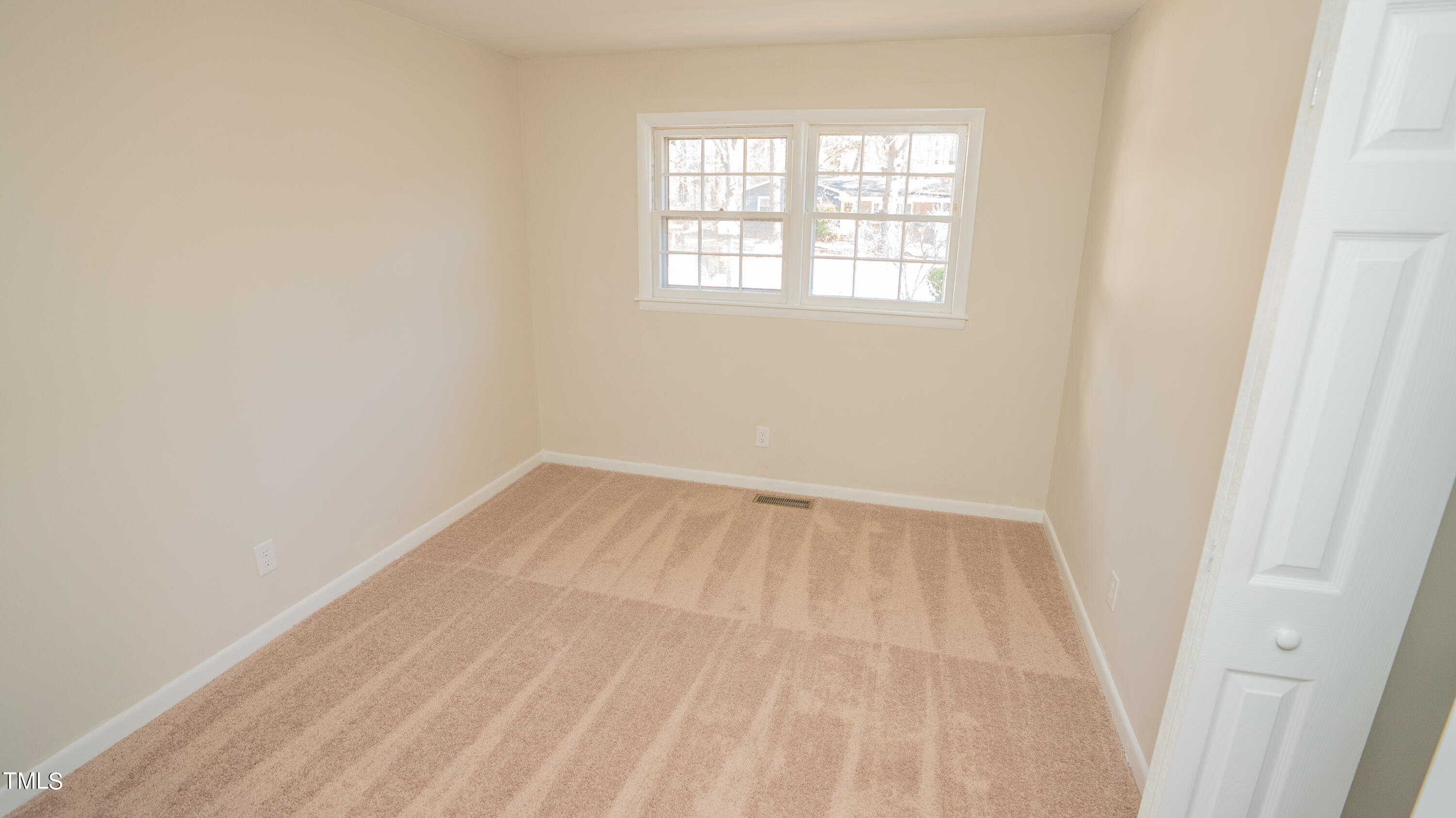 1025 Riverside Circle Spring Lake, NC 28390 - Photo 23 of 63 DSC00185