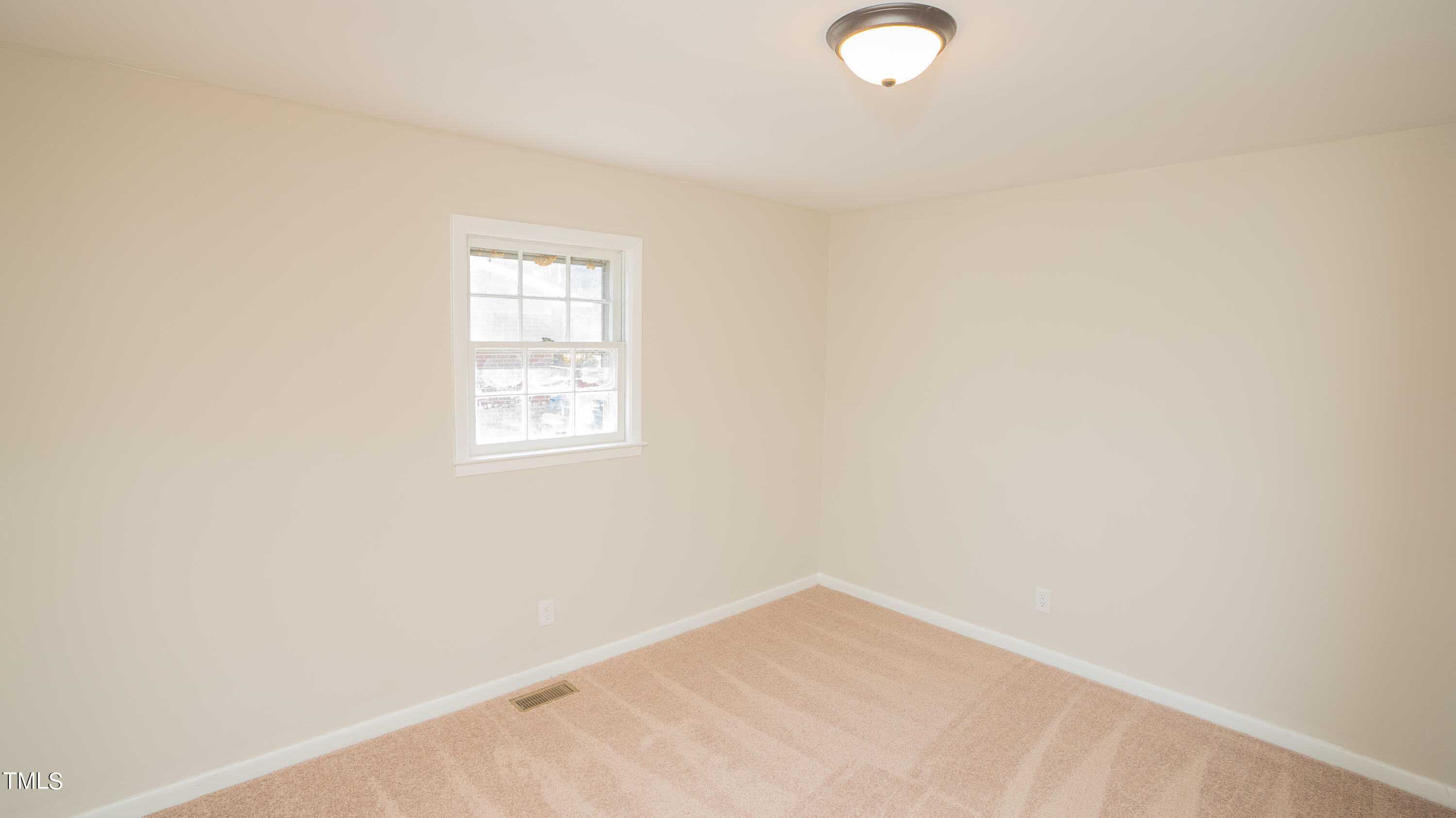 1025 Riverside Circle Spring Lake, NC 28390 - Photo 30 of 63 DSC00193