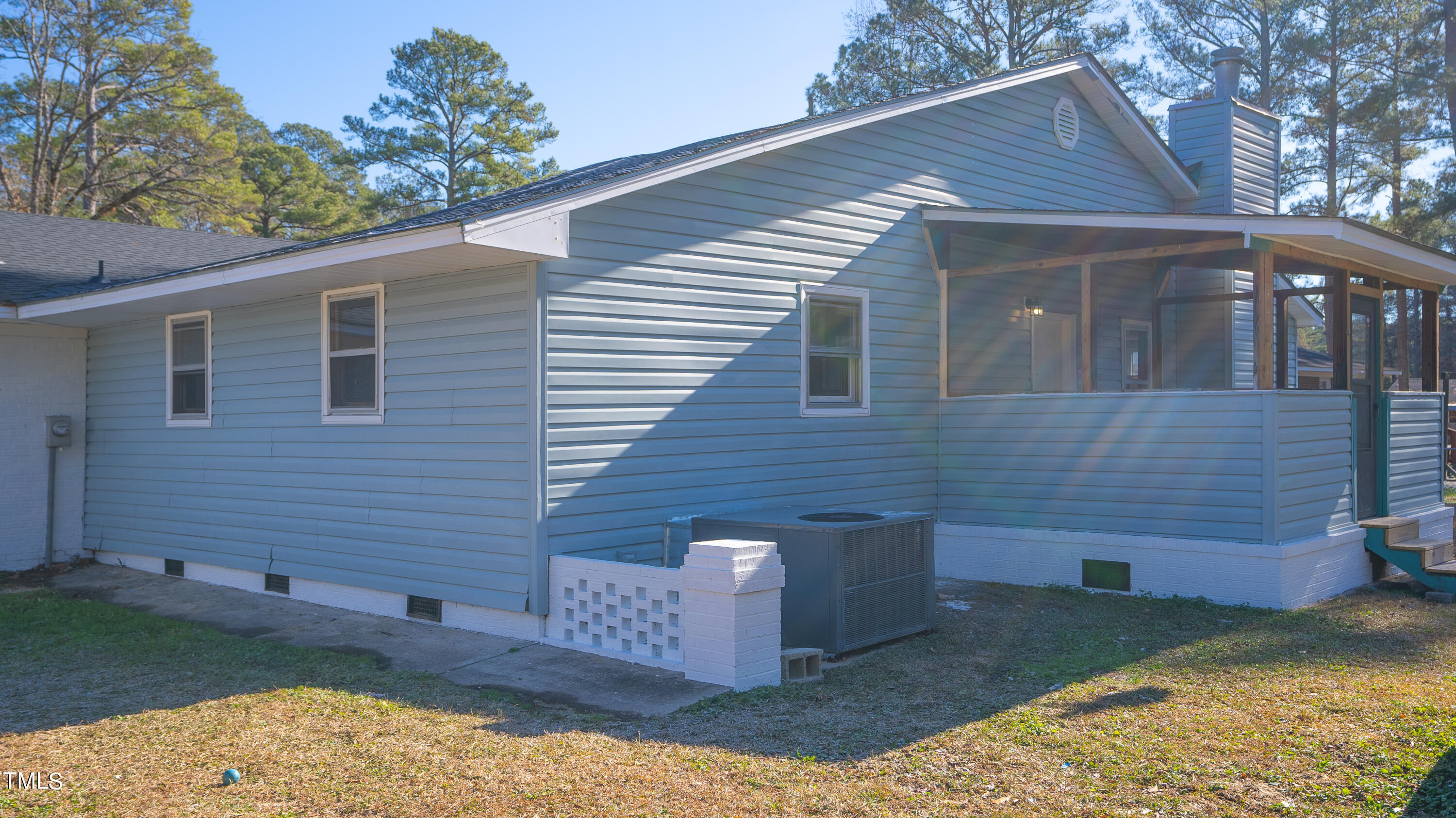 1025 Riverside Circle Spring Lake, NC 28390 - Photo 45 of 63 DSC00164