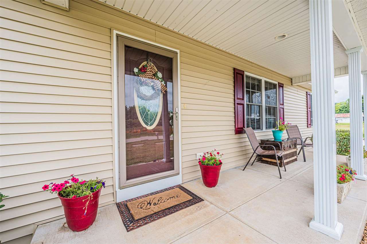5939 Edmonton Road Glasgow, KY 42141 - Photo 3 of 42 Gallery Image 3