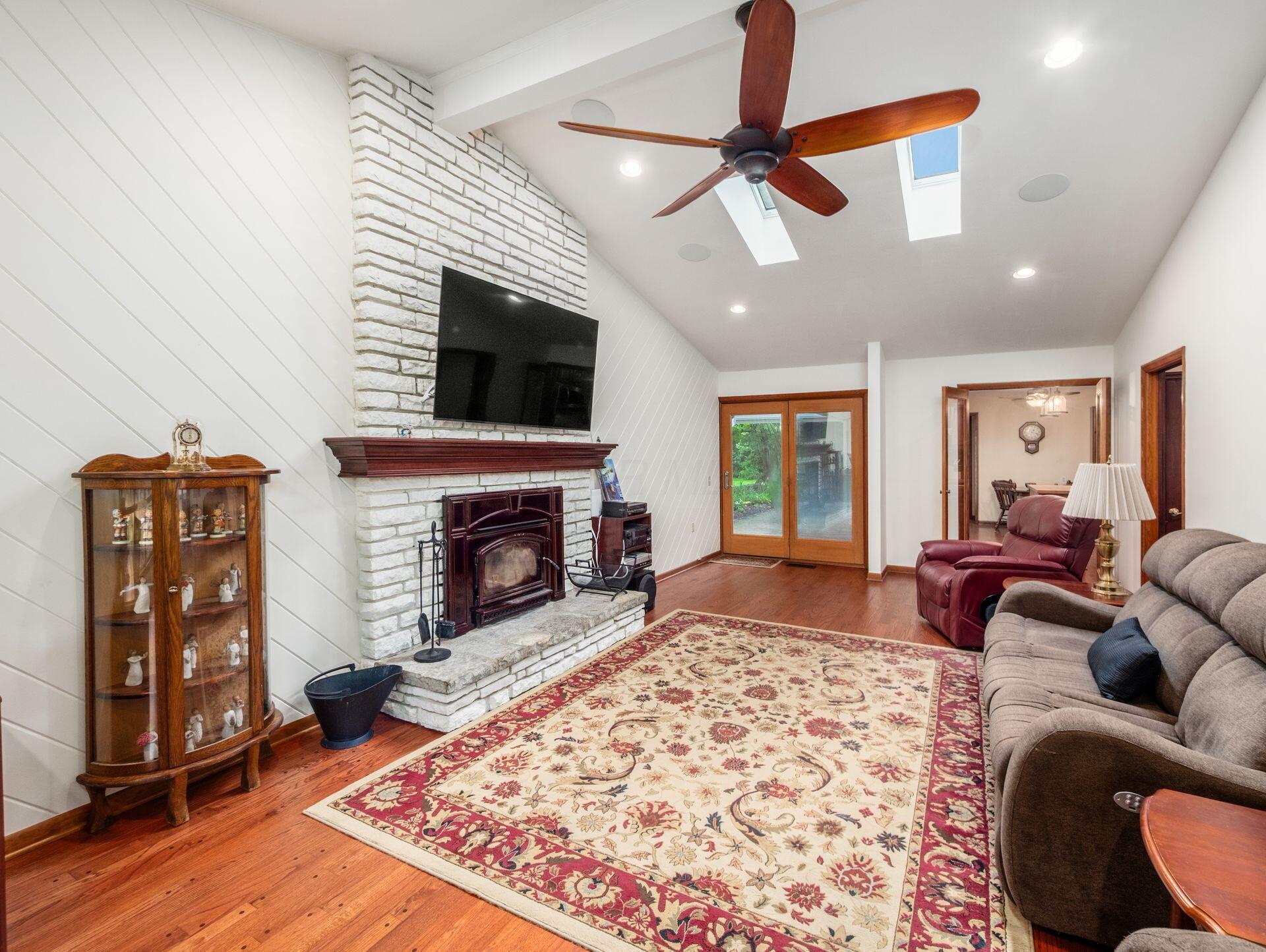 6107 Riverside Drive Powell, OH 43065 - Photo 31 of 75 031_3e90_A 6107 Riverside 051