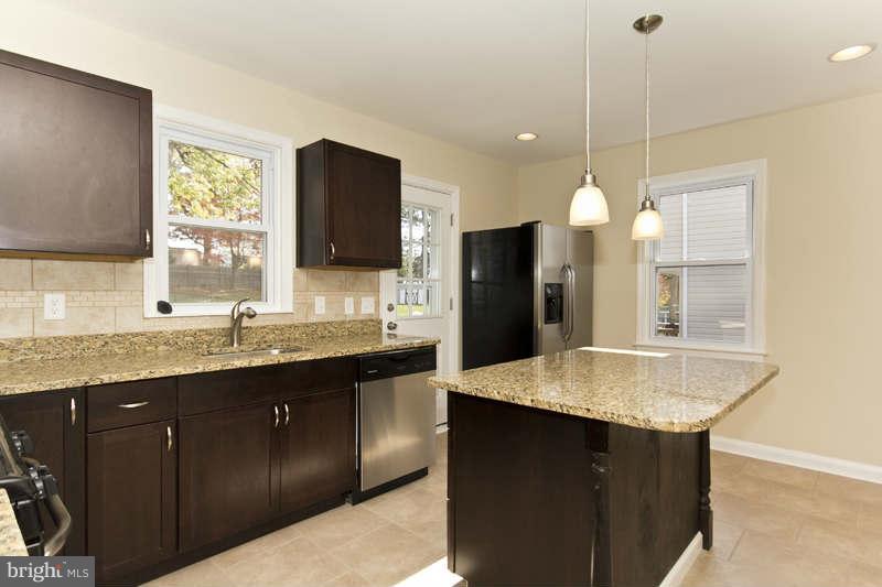 1608 Rosewick Avenue Rosedale, MD 21237 - Photo 2 of 24 Kitchen