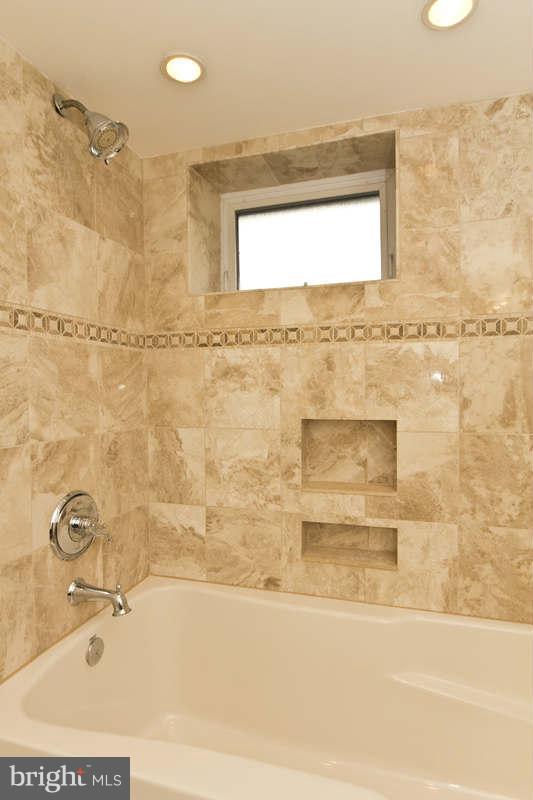1608 Rosewick Avenue Rosedale, MD 21237 - Photo 18 of 24 Bath