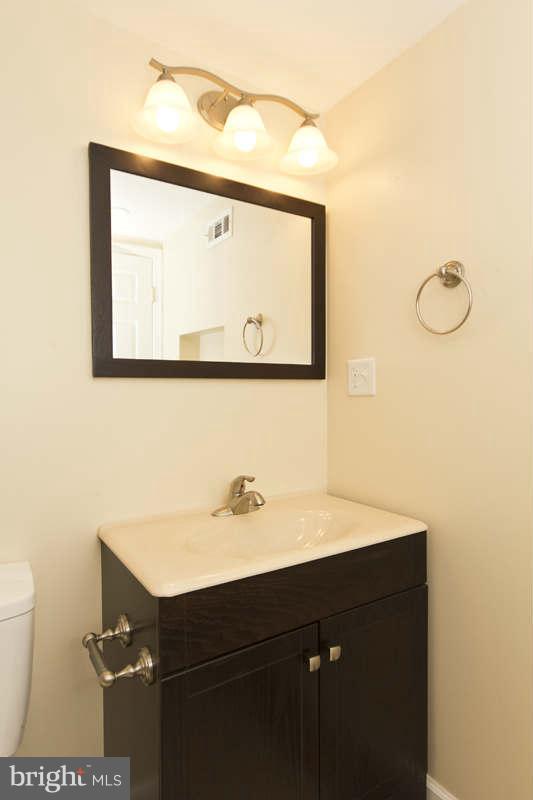 1608 Rosewick Avenue Rosedale, MD 21237 - Photo 19 of 24 Bath