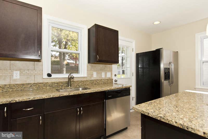 1608 Rosewick Avenue Rosedale, MD 21237 - Photo 5 of 24 Kitchen