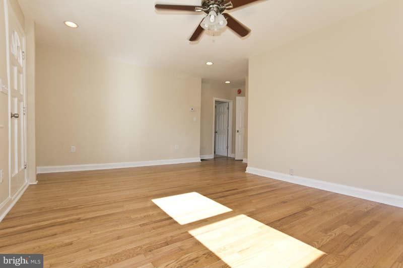 1608 Rosewick Avenue Rosedale, MD 21237 - Photo 9 of 24 Living Room