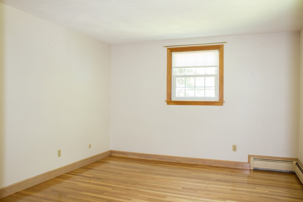 17 Belknap Road Medfield, MA 02052 - Photo 12 of 15 Gallery Image 12