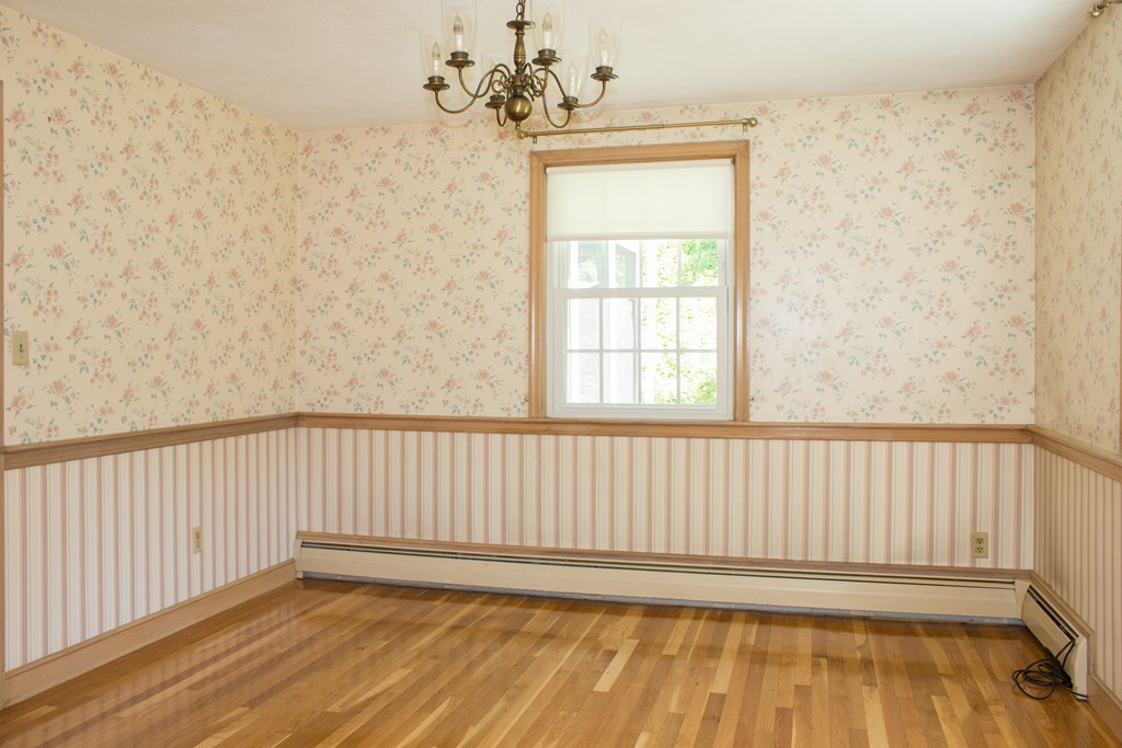 17 Belknap Road Medfield, MA 02052 - Photo 5 of 15 Gallery Image 5