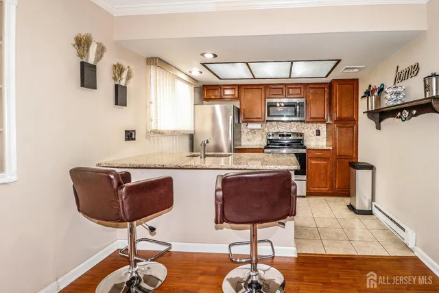 $435,000 | 324 A Quinton Drive, Monroe Township, NJ 08831