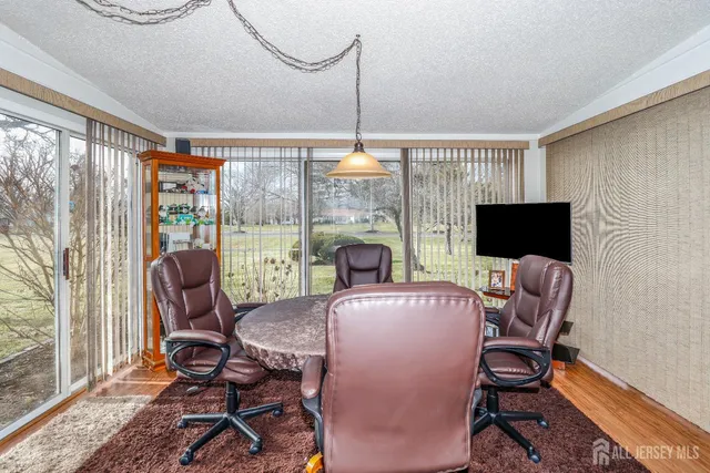 $435,000 | 324 A Quinton Drive, Monroe Township, NJ 08831