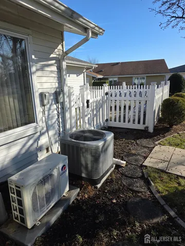 $435,000 | 324 A Quinton Drive, Monroe Township, NJ 08831