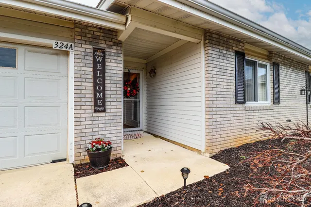 $435,000 | 324 A Quinton Drive, Monroe Township, NJ 08831
