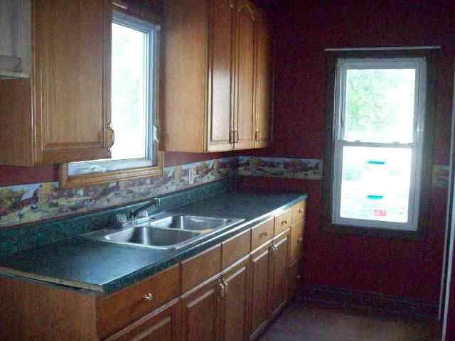 5802 East Dunbar Road Monroe, MI 48161 - Photo 2 of 15 20094310-1.JPG