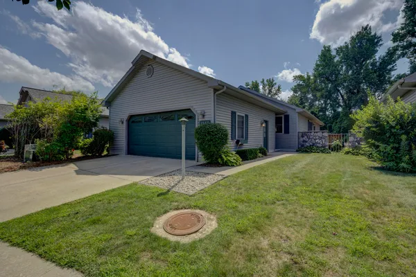 $450,000 | 3947 Creekside Drive, Traverse City, MI 49684
