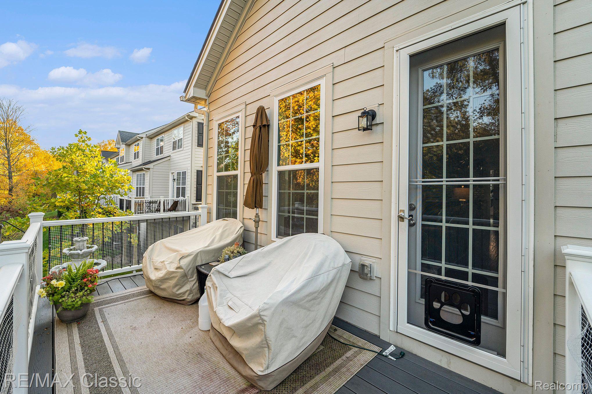 42832 Cardinal Way, Unit 47 Novi, MI 48375 - Photo 33 of 41 Deck