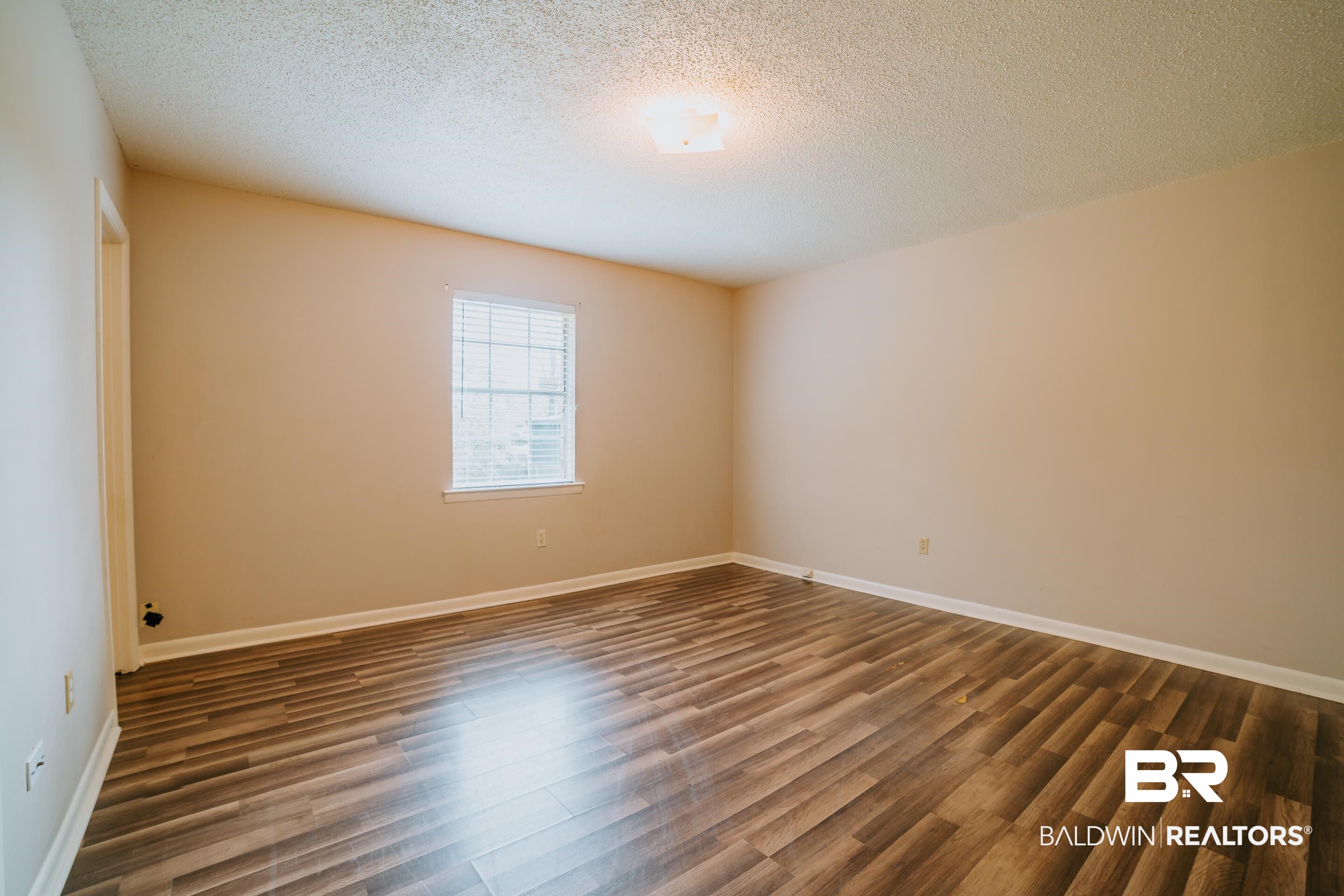 4227 Golfway Drive Eight Mile, AL 36613 - Photo 15 of 22