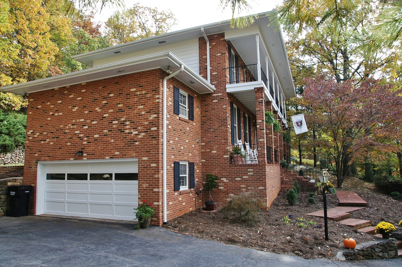5151 Remington Road Roanoke, VA 24018 - Photo 3 of 37 dsc02711