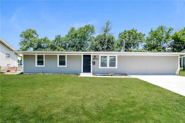 $1,620 | 8500 East 91st Street, Kansas City, MO 64138