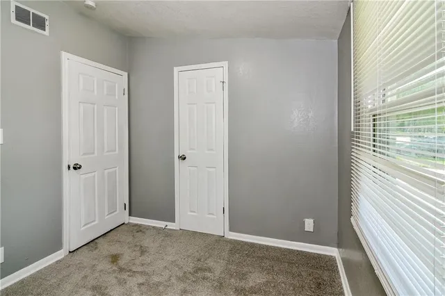 $1,620 | 8500 East 91st Street, Kansas City, MO 64138