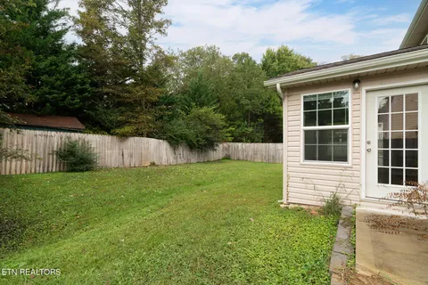 $535,000 | 819 Dowry Lane, Knoxville, TN 37919