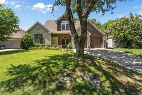 $825,000 | 809 Edgefield Road, Fort Worth, TX 76107