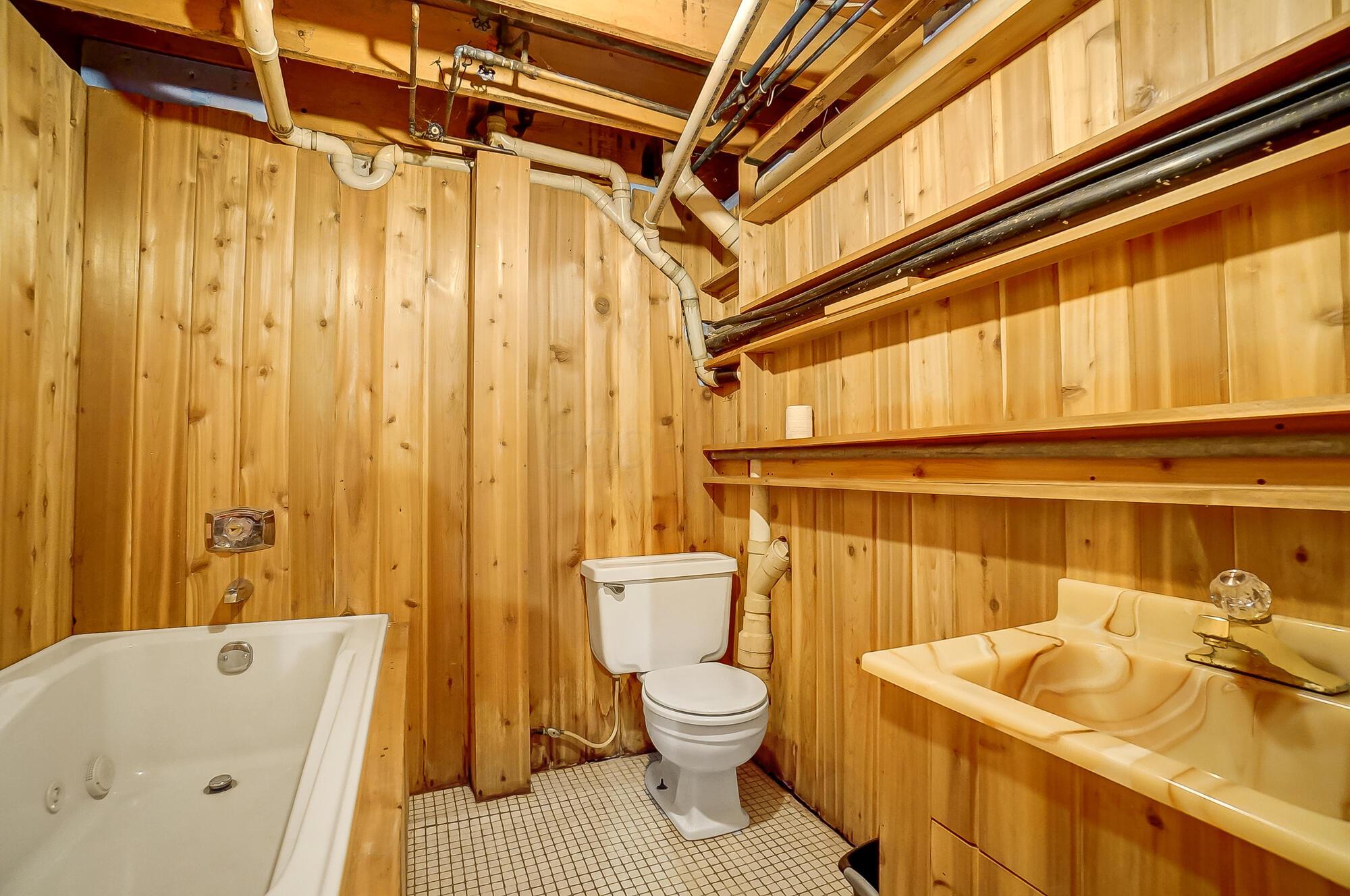 4540 Goodson Road West Jefferson, OH 43162 - Photo 68 of 82 Bathroom in Lower Level