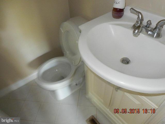 5933 Grand Banks Road Columbia, MD 21044 - Photo 7 of 13 Bath (Master)