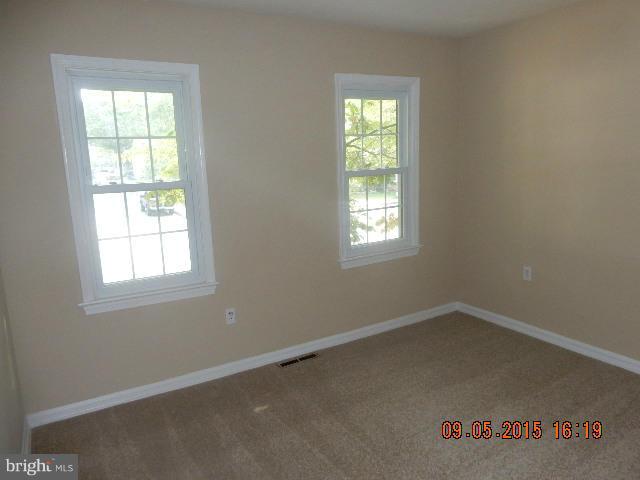 5933 Grand Banks Road Columbia, MD 21044 - Photo 9 of 13 Bedroom