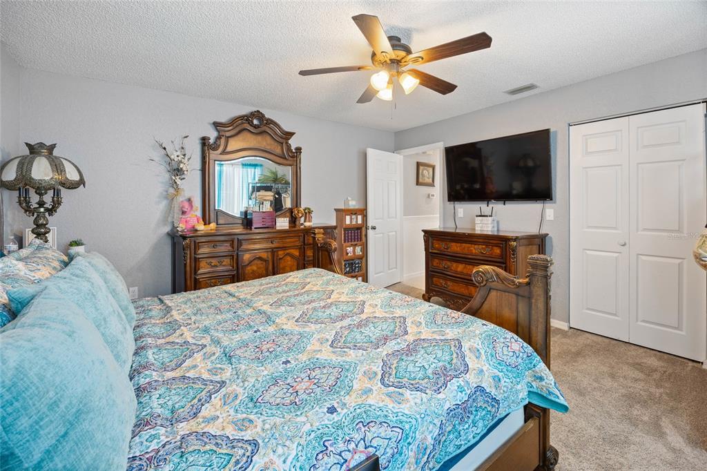 8849 Southwest 116th Place Road Ocala, FL 34481 - Photo 14 of 42 Gallery Image 14
