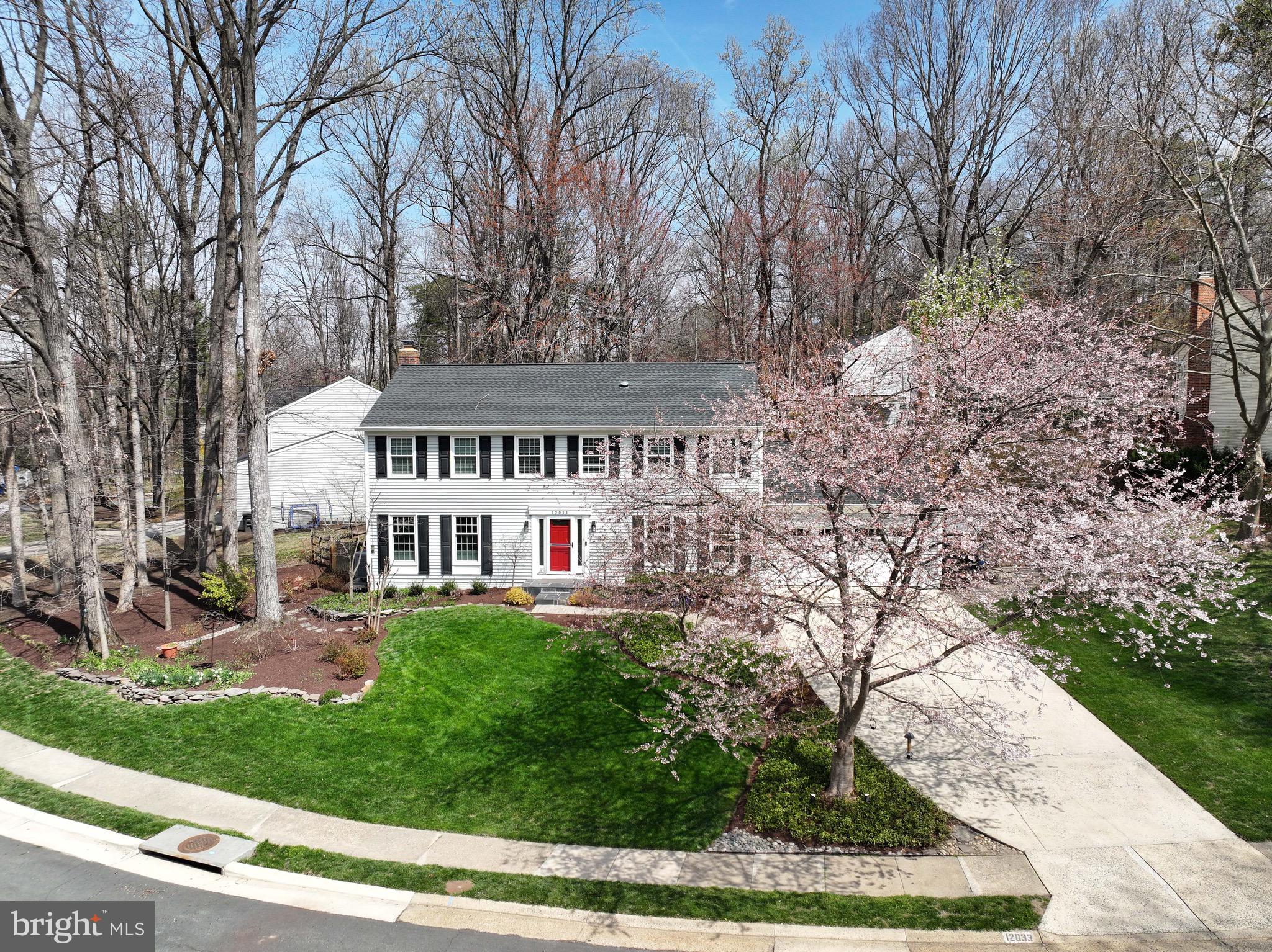 12033 Lake Newport Road Reston, VA 20170 - Photo 2 of 63 Gallery Image 2