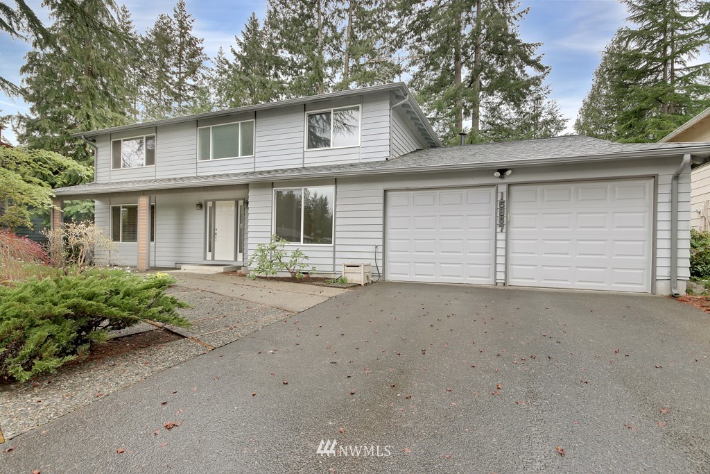 15867 132nd Place Southeast Renton, WA 98058 - Photo 2 of 24 Gallery Image 2
