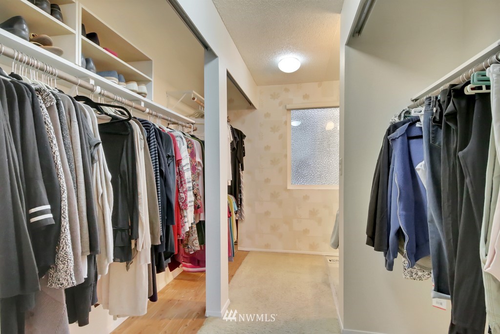 15867 132nd Place Southeast Renton, WA 98058 - Photo 16 of 24 Gallery Image 16