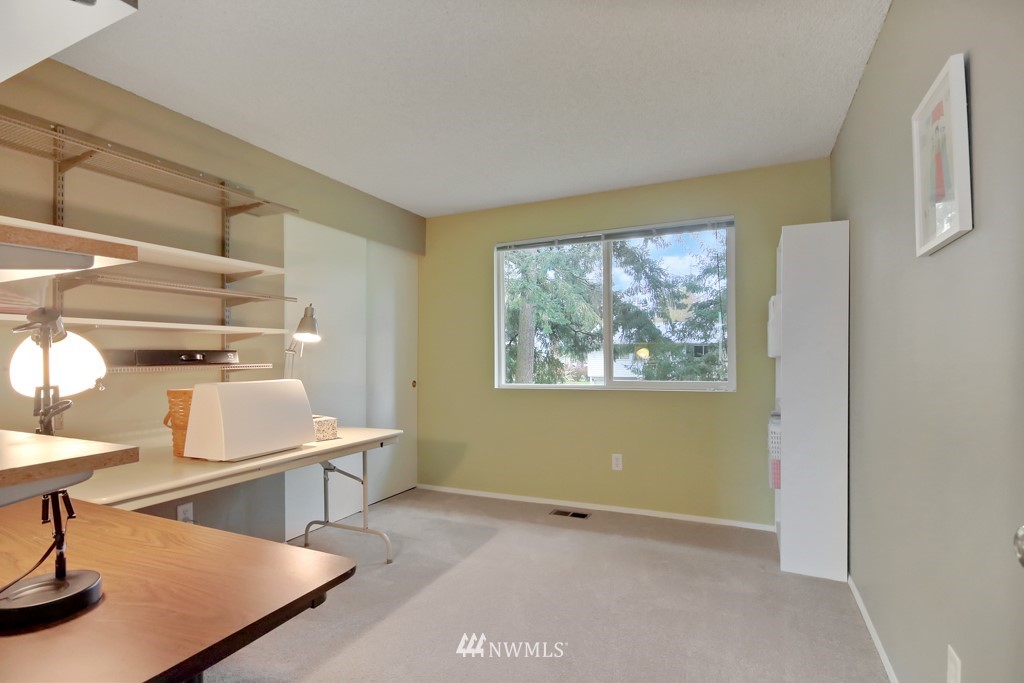15867 132nd Place Southeast Renton, WA 98058 - Photo 20 of 24 Gallery Image 20