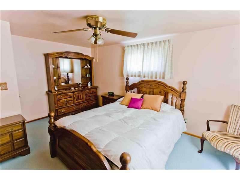 167 Clinton Street McKees Rocks, PA 15136 - Photo 6 of 11 Master Bedroom.
