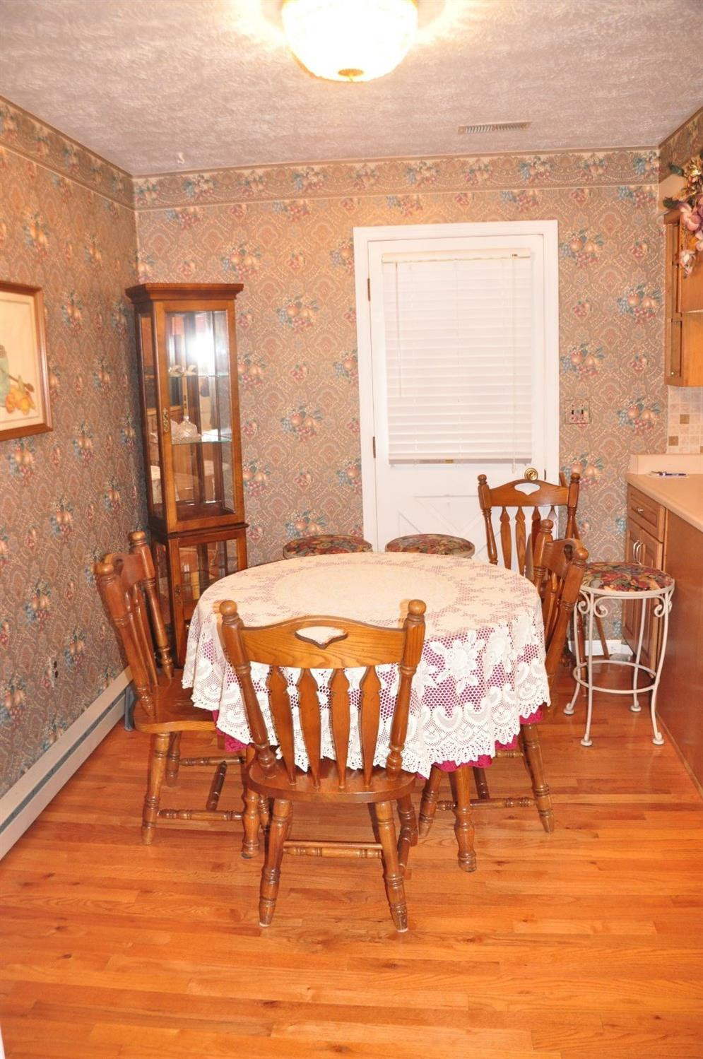 818 Lee City Road Campton, KY 41301 - Photo 6 of 80 Listing Photo
