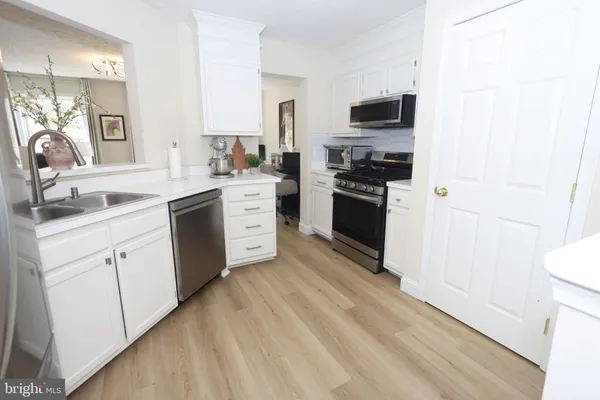 $2,800 | 1424 Falcon Nest Court, Arnold, MD 21012