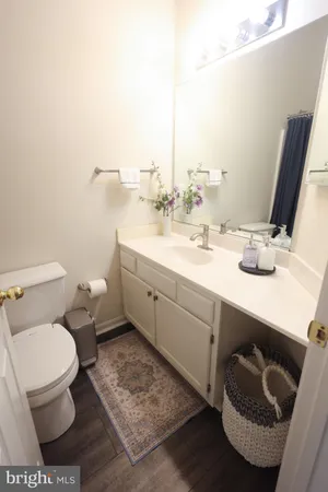 $2,800 | 1424 Falcon Nest Court, Arnold, MD 21012