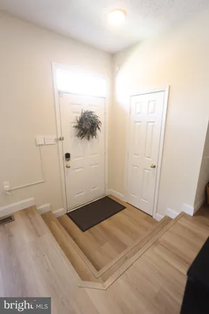 $2,800 | 1424 Falcon Nest Court, Arnold, MD 21012