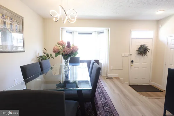 $2,800 | 1424 Falcon Nest Court, Arnold, MD 21012