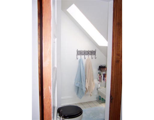 18 Upcrest Road, Unit 3 Boston, MA 02135 - Photo 11 of 13 Gallery Image 11