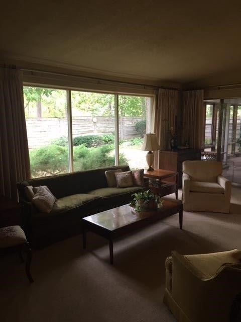 2411 Buckingham Road Ann Arbor, MI 48104 - Photo 2 of 10 Photo 2