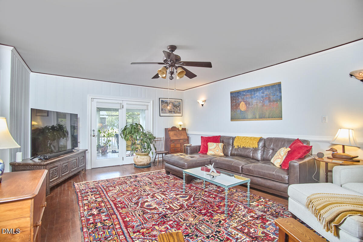 1002 Shepherd Street Durham, NC 27707 - Photo 28 of 52 Den