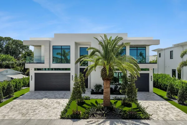 $5,750,000 | 1051 Northeast 2nd Terrace, Boca Raton, FL 33432