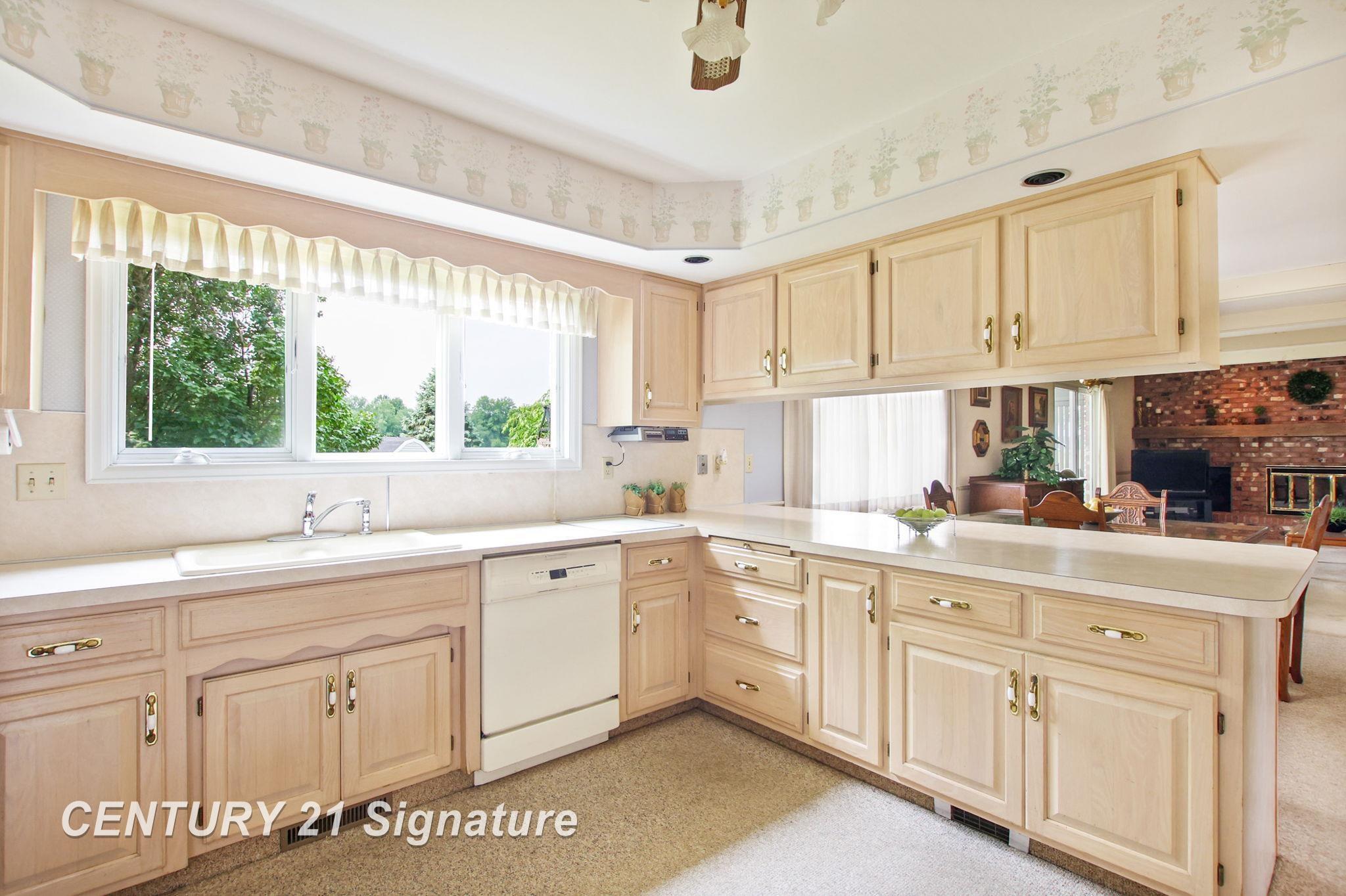 6195 North River Road Freeland, MI 48623 - Photo 21 of 82 Gallery Image 21