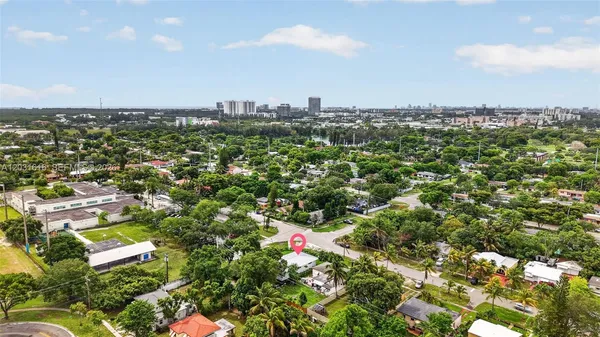 $750,000 | 1695 Northeast 160th Street, North Miami Beach, FL 33162