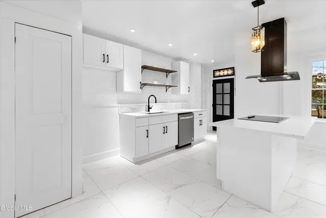 $624,900 | 142 Chestnut Street, Albany, NY 12210